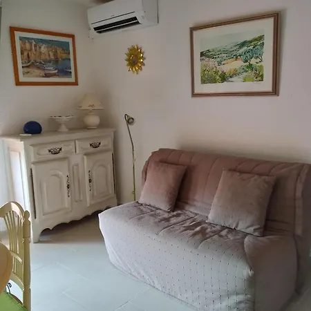 Beau T2 150 M De La A Les Mimosas Appartement